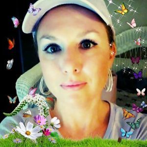 Meet your Posher, Janine